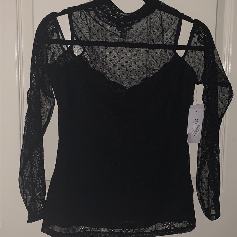 Guess top Black with open sleeves